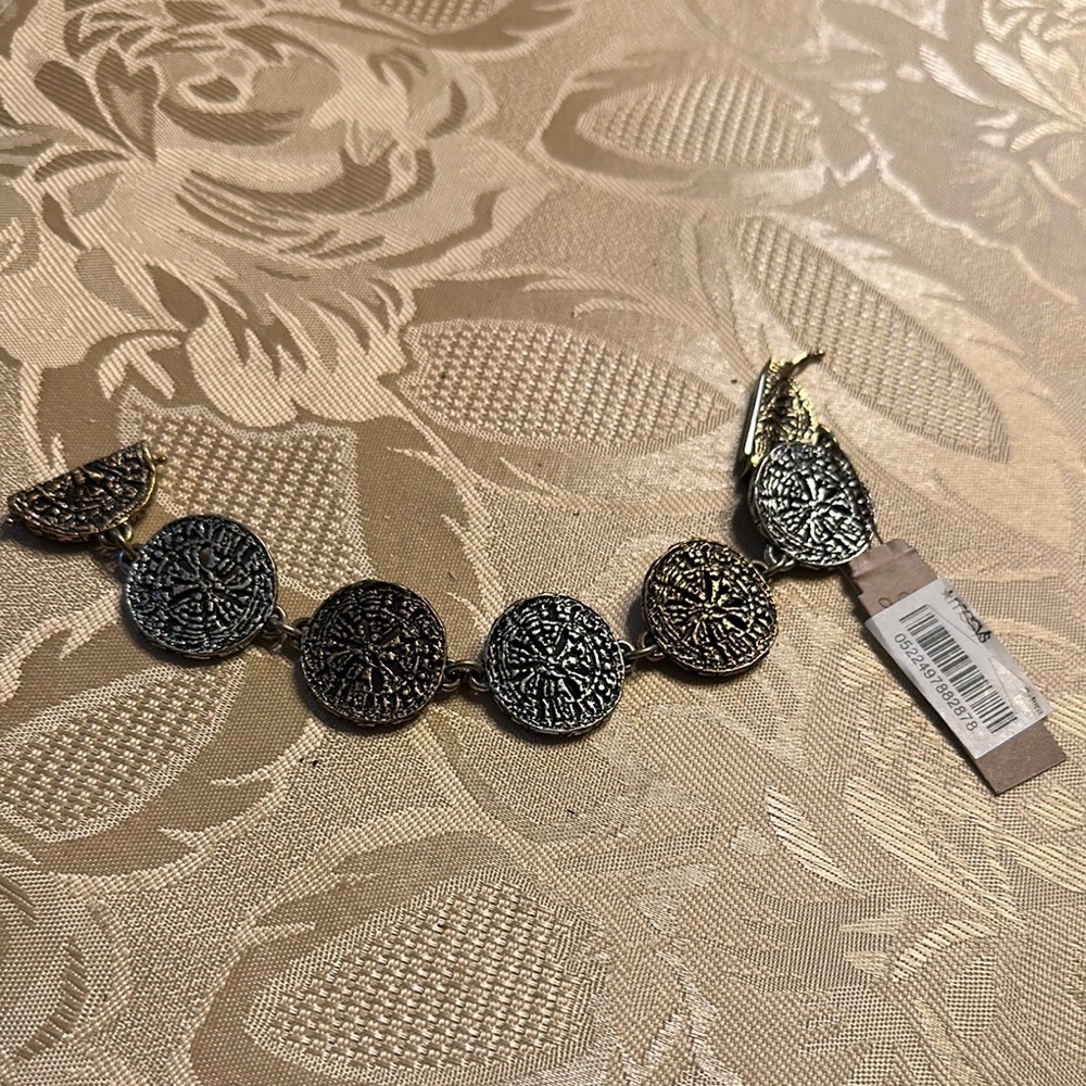 Elegant Silver Bracelet